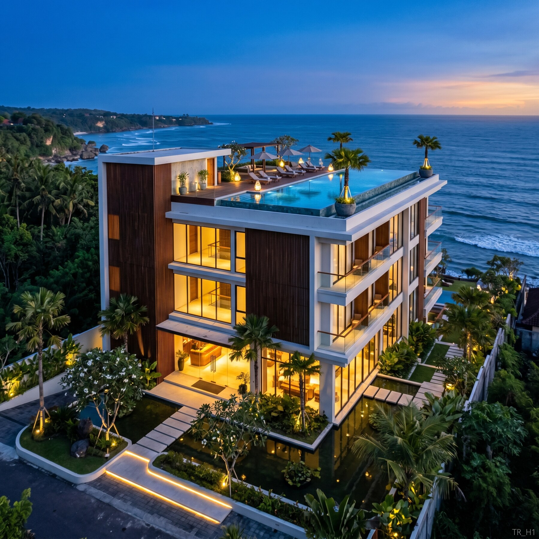 Luxury hotel with rooftop infinity pool